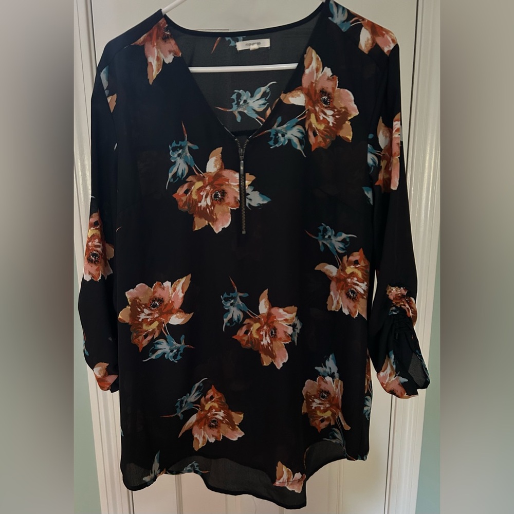 Women’s Large Maurices Black Floral Blouse 3/4 Cuffed Sleeves